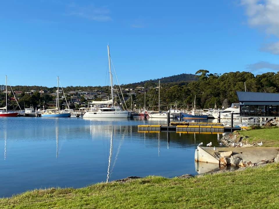Lagoon Catamaran Tasmania Cruising guide st helens